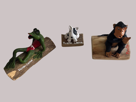 RANA PLAYERA, PERRO RESINA & MONO RESINA S/TRONCO